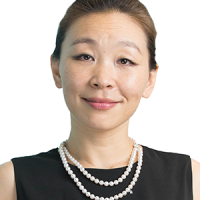 Yvonne-Zhou-small
